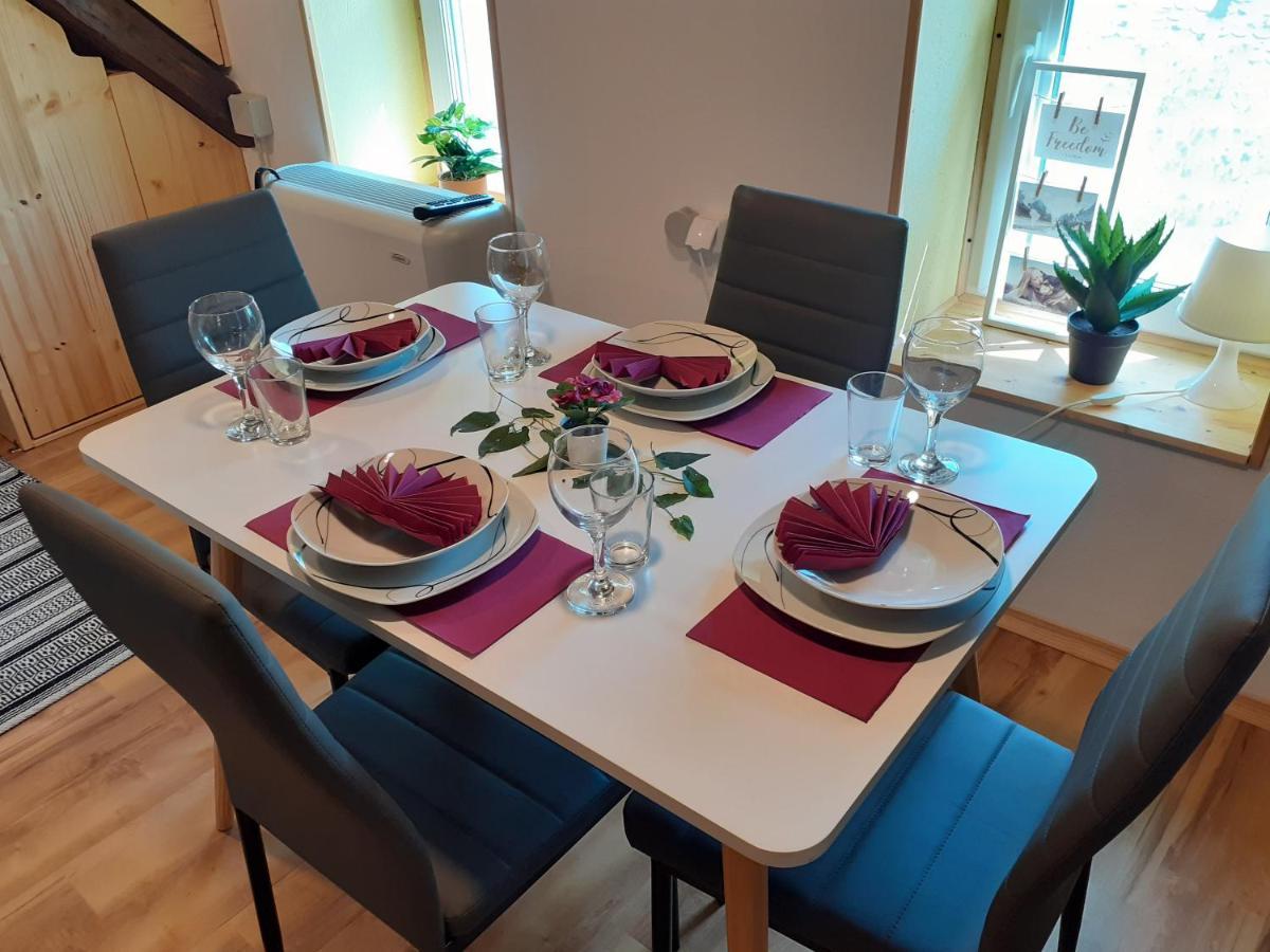 Tomas Old House - River Apartments Visoko  Экстерьер фото