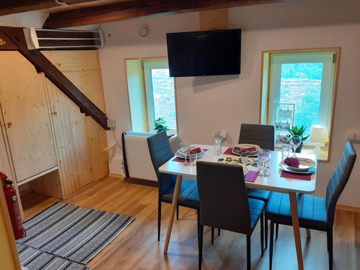 Tomas Old House - River Apartments Visoko  Экстерьер фото